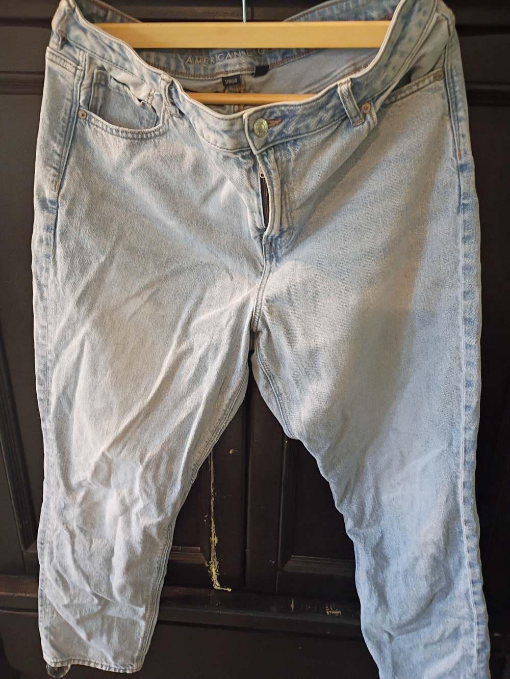 American Eagle Outfitters Light Blue Relaxed Mom Jeans